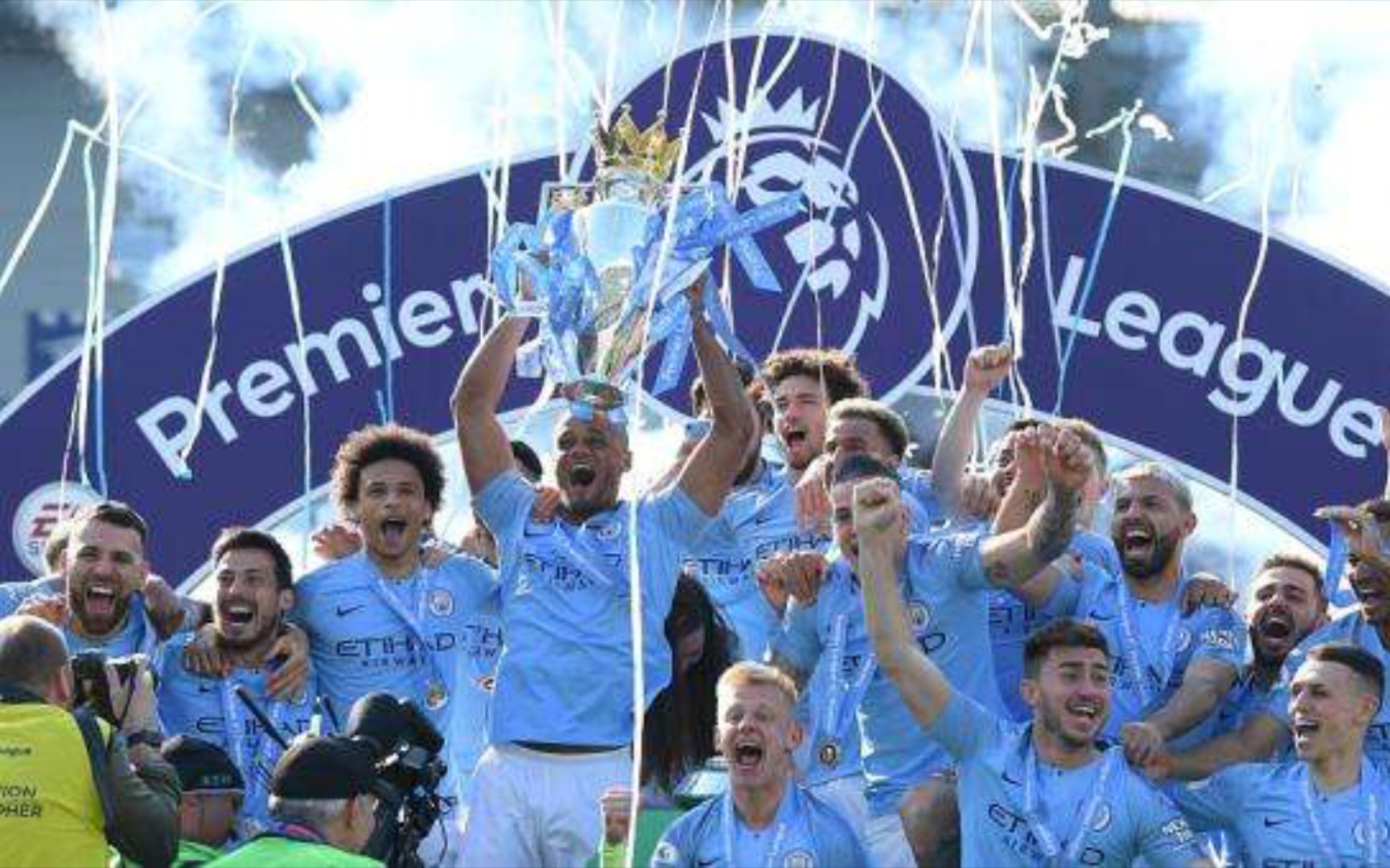 会市场中 会市场中